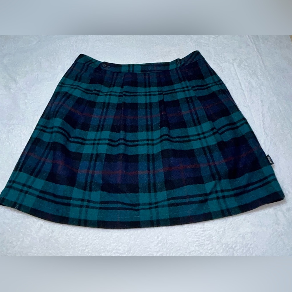 Woolrich Wool Blend Tartan Plaid Pleated Mini Skirt
Stretch Lined women’s 10